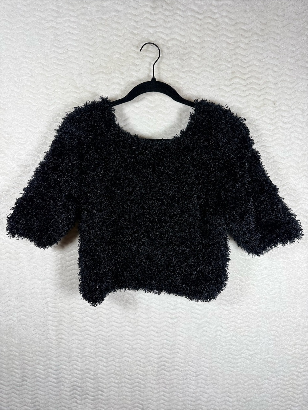 Plush Black Textured Crewneck Sweater Fuzzy Fun and so 90’s 😎🧡